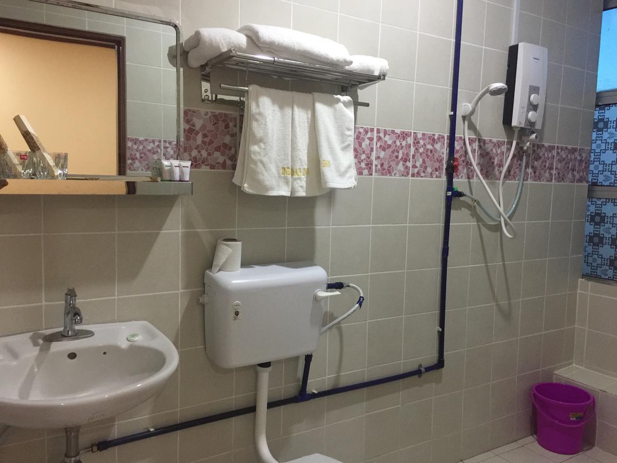 Indah Inn Tawau Exteriör bild
