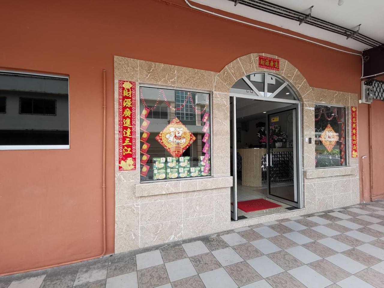 Indah Inn Tawau Exteriör bild